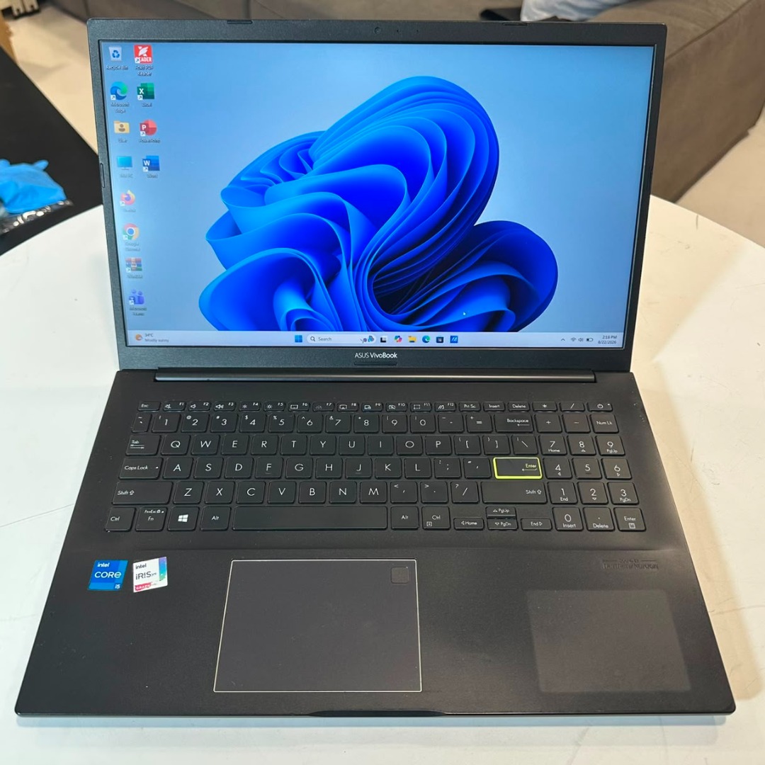 ASUS VivoBook 15