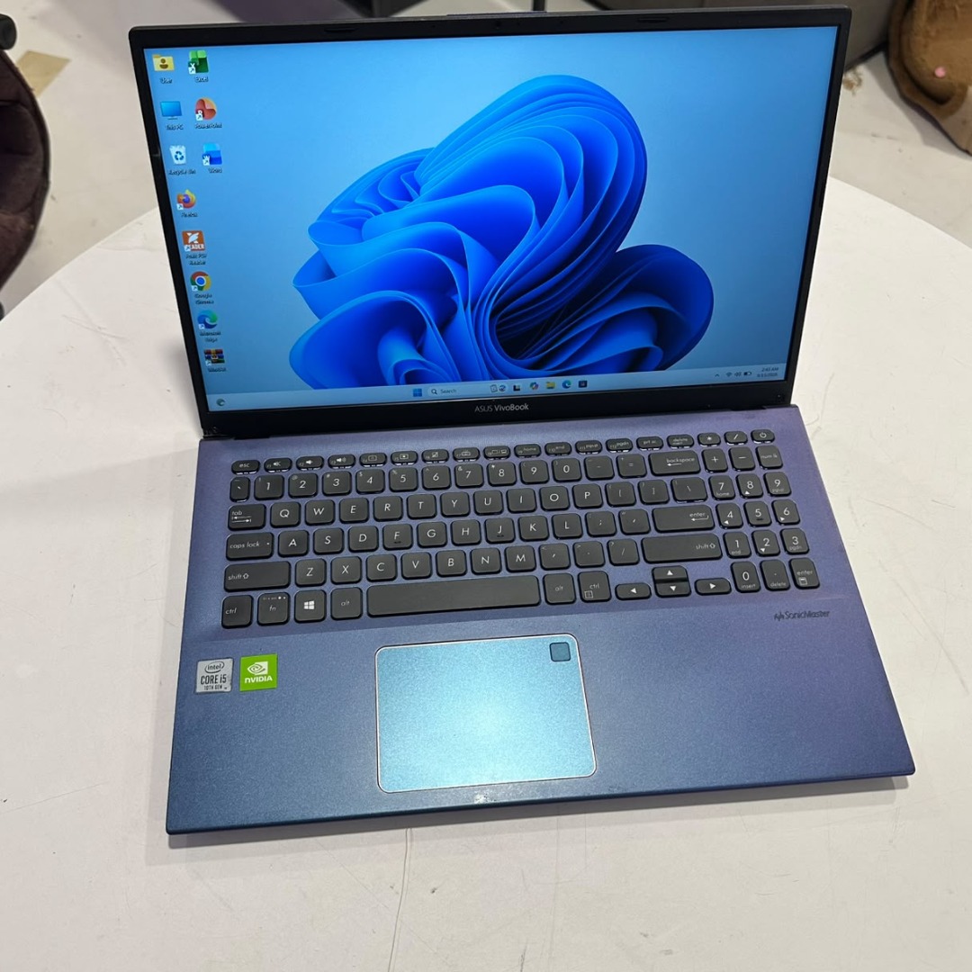 ASUS VivoBook A512FL